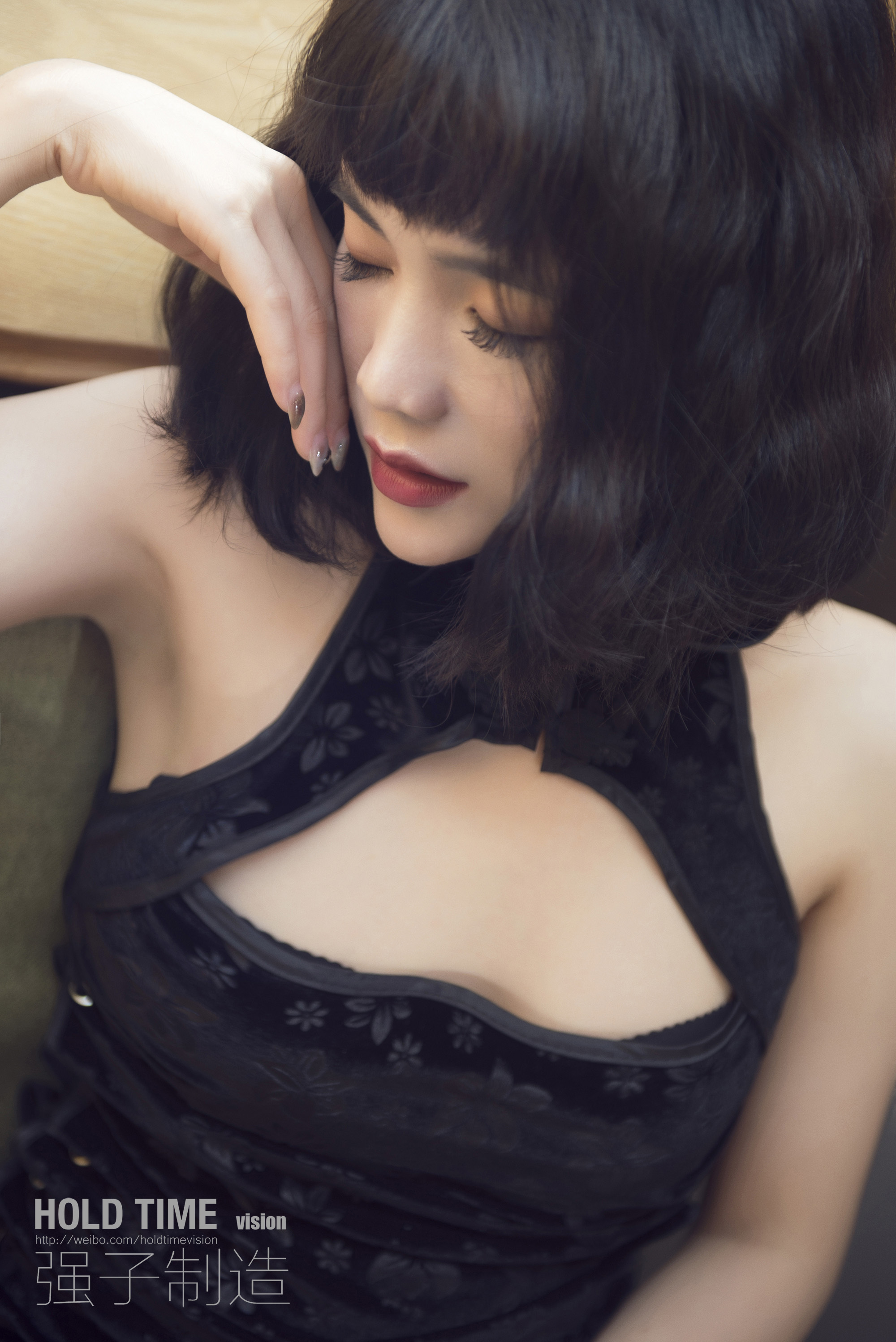 Ligui丽柜 2022.04.13《惬意的玉足》玉儿